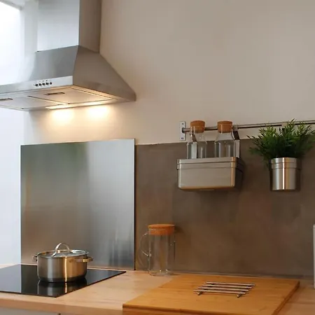 Lägenhet Le Relais De La Maison Bacou *